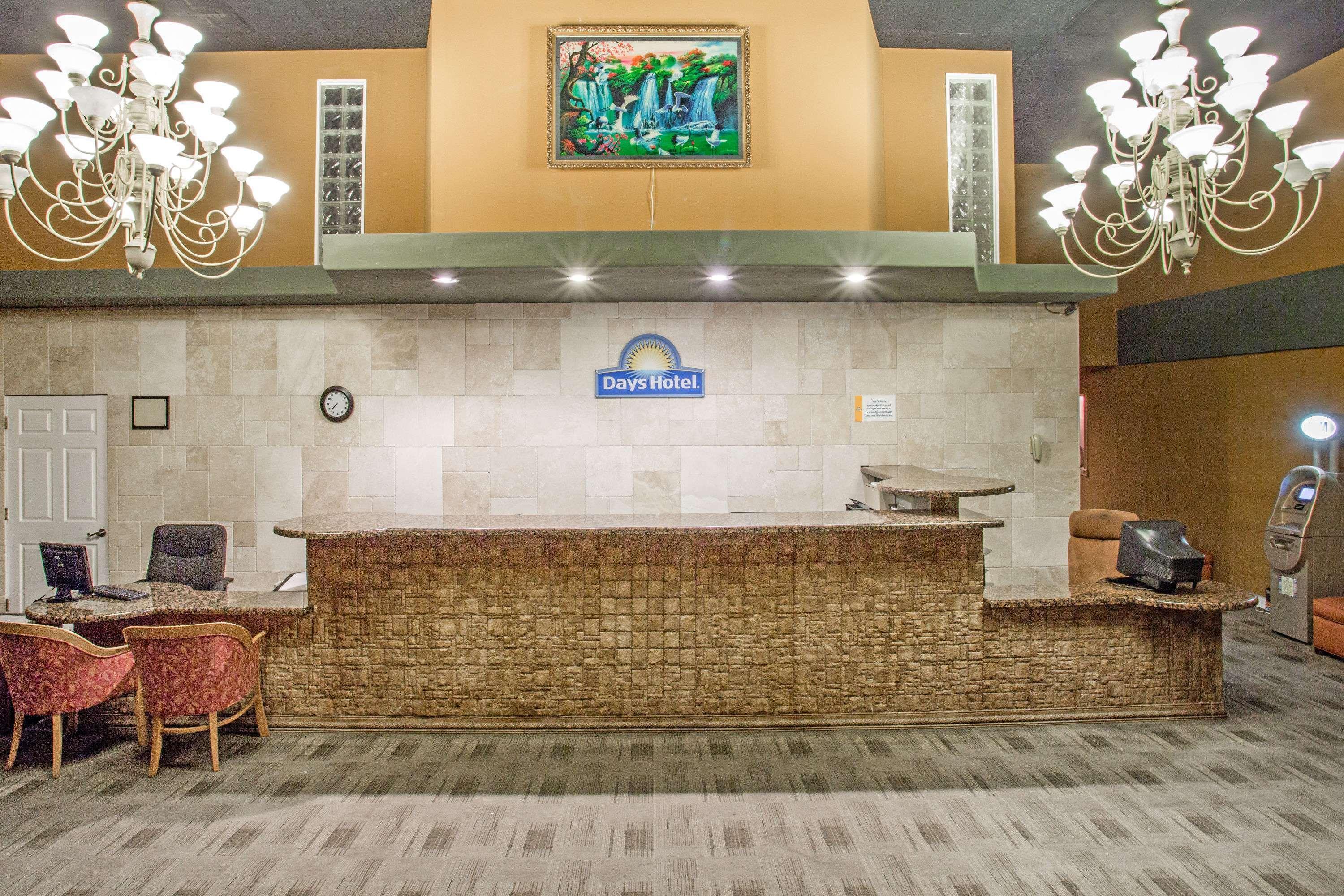 Days Hotel By Wyndham Peoria Glendale Area Exterior foto